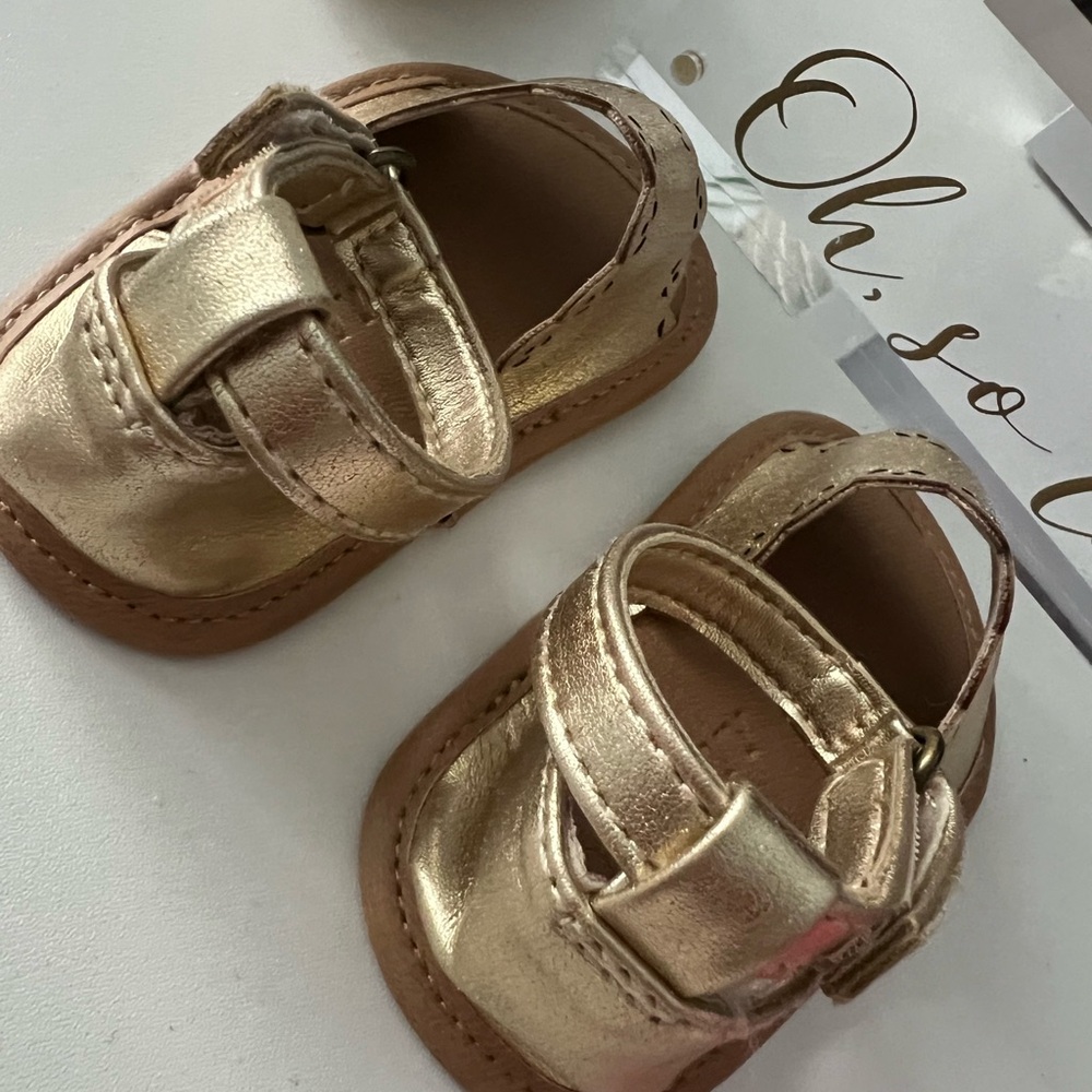 0-3 Metallic Gold Crib Shoe Sandals